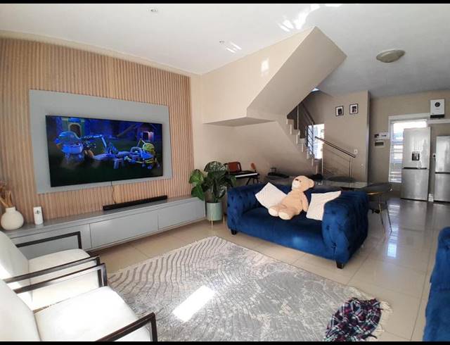 3 BEDROOM PROPERTY TO RENT IN ELDO LAKES ESTATE